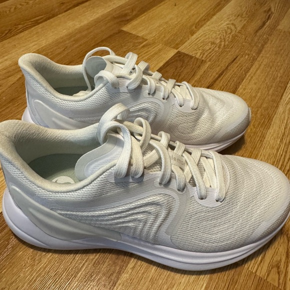 lululemon Women’s Blissful 2 Running Shoe - Picture 6 of 6